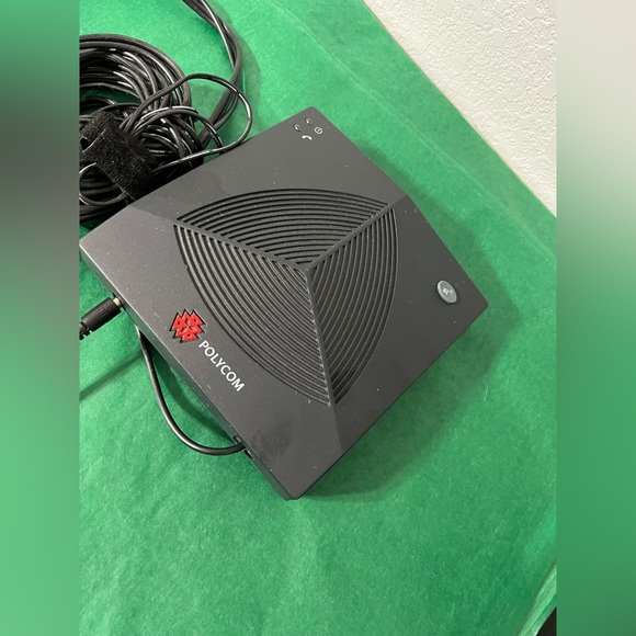 Polycom soundstation2W power source and speaker - Picture 2 of 7